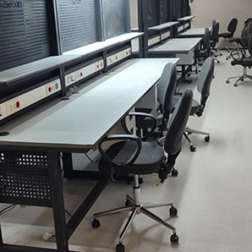 Antistatik ESD Elektronikçi Teknik Servis Çalışma-Tamir  Masası-3
