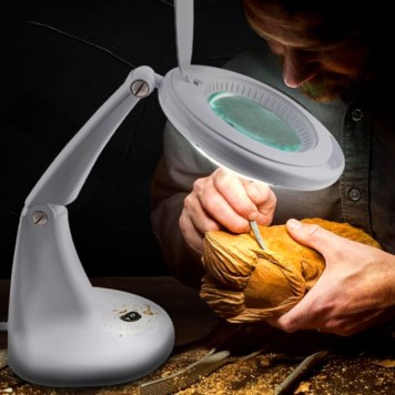 2015 Led Aydınlatmalı Masaüstü Büyüteç -1